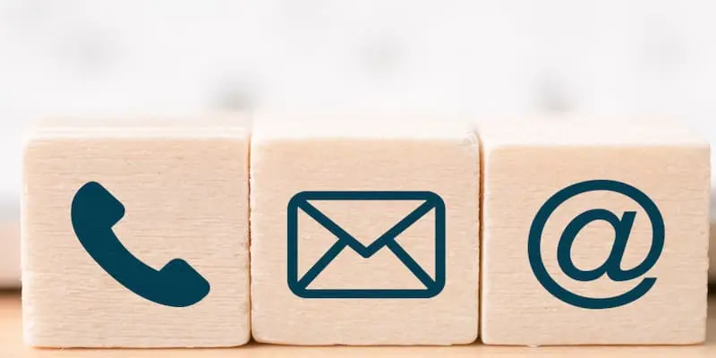 Liên lạc web với email Liên lạc web với email